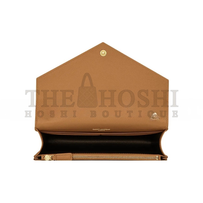 Y51 CASSANDRE MATELASSÉ ENVELOPE CHAIN WALLET IN GRAIN DE POUDRE EMBOSSED LEATHER 695108BOW012516 (19*12.5*3.5cm) Master Quality